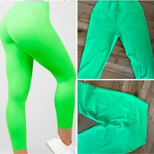Buffbunny neon green Vibe Leggings